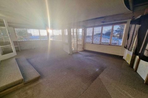 Photo of property in 4 Brian Crescent, Stanmore Bay, Whangaparaoa, 0932