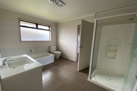 Photo of property in 5 Gina Way, Welcome Bay, Tauranga, 3112