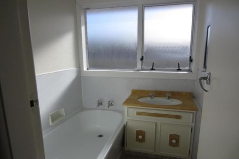 Photo of property in 15 Waitohi Street, Hornby, Christchurch, 8042