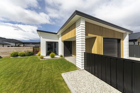 Photo of property in 53 Olds Crescent, Cromwell, 9310