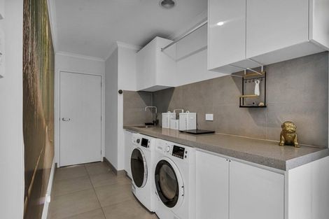 Photo of property in 10 Mcintosh Drive, Pokeno, 2471