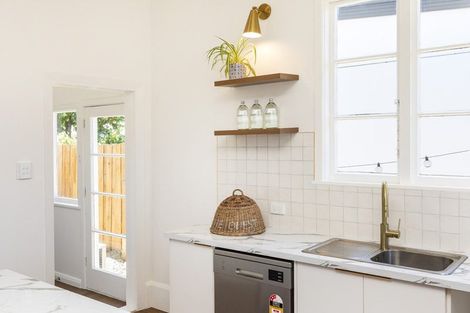 Photo of property in 342 Lyttelton Street, Spreydon, Christchurch, 8024