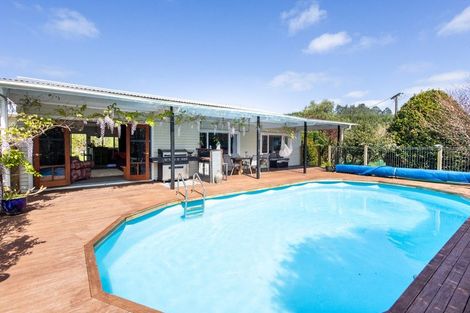 Photo of property in 124 Opouteke Road, Kaihu, 0379