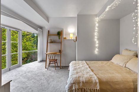 Photo of property in 204 Verbena Road, Birkdale, Auckland, 0626