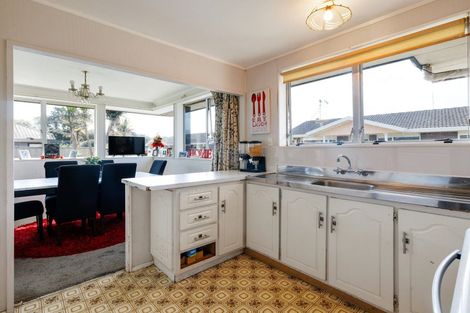 Photo of property in 20 Morrow Avenue, St Andrews, Hamilton, 3200