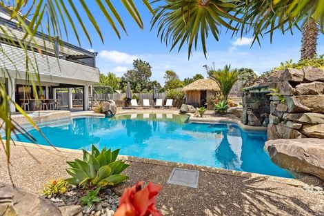 Photo of property in 2 Sandhurst Drive, Papamoa Beach, Papamoa, 3118