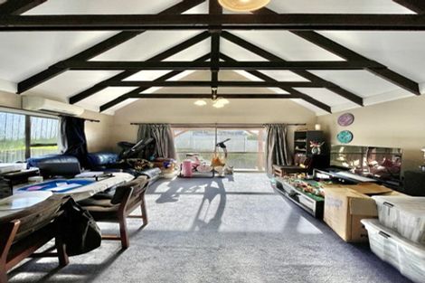 Photo of property in 2a Jasons Place, Churton Park, Wellington, 6037