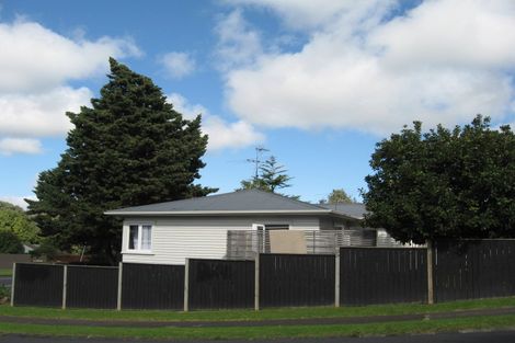 Photo of property in 40 Riverhills Avenue, Pakuranga Heights, Auckland, 2010