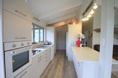 Photo of property in 147 Vista Paku, Pauanui, Hikuai, 3579