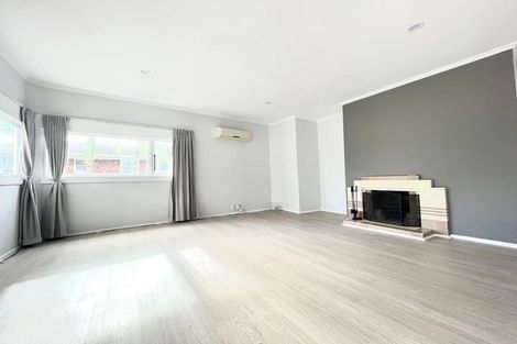 Photo of property in 1/22 Northumberland Avenue, Belmont, Auckland, 0622