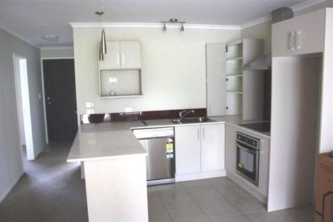 Photo of property in 4/240 Old Farm Road, Hillcrest, Hamilton, 3216