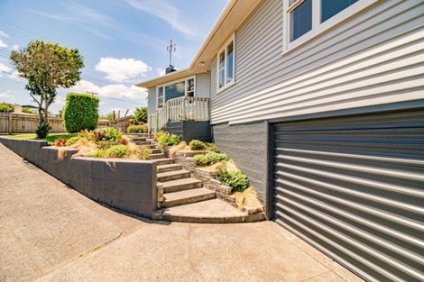 Photo of property in 22 Broadhead Avenue, Tawhero, Whanganui, 4501
