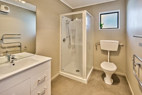 Photo of property in 84 Leeward Drive, Whitby, Porirua, 5024