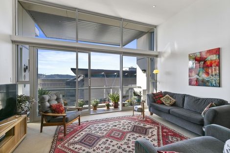 Photo of property in Portal Apartments, 8a/42 Cable Street, Te Aro, Wellington, 6011