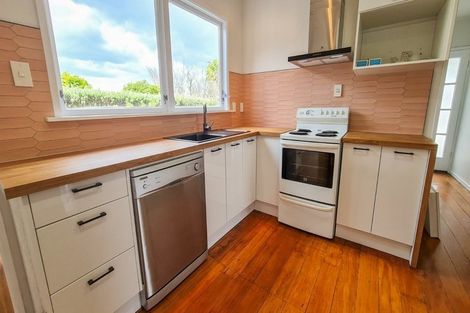Photo of property in 36b Alberta Street, Point Chevalier, Auckland, 1022