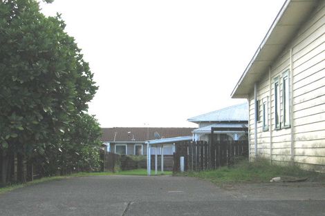 Photo of property in 154 Lincoln Road, Henderson, Auckland, 0610