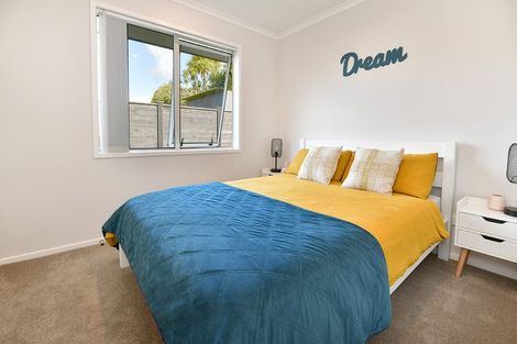 Photo of property in 9 Riverboat Lane, Helensville, 0800