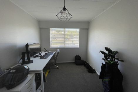 Photo of property in 71 Waipounamu Drive, Kelson, Lower Hutt, 5010