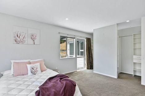 Photo of property in 11 Didsbury Grove, Churton Park, Wellington, 6037