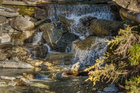 Photo of property in 54 Xenicus Rise, Glenorchy, 9372