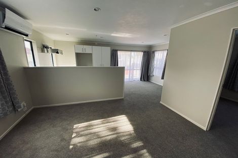 Photo of property in 24 Larsen Street, Otara, Auckland, 2025