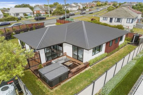 Photo of property in 112 Middleton Road, Corstorphine, Dunedin, 9012