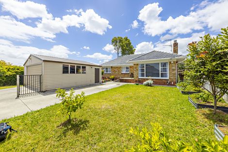 Photo of property in 12 Cameron Street, Papakura, 2110