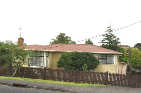 Photo of property in 50 Aeroview Drive, Beach Haven, Auckland, 0626