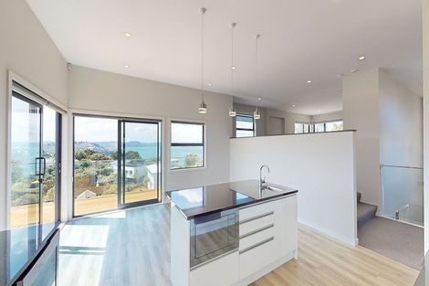 Photo of property in 1 Lyons Crescent, Strathmore Park, Wellington, 6022