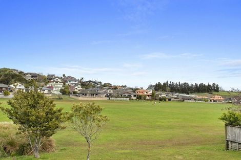 Photo of property in 13 Parkview Avenue, Western Heights, Hamilton, 3200