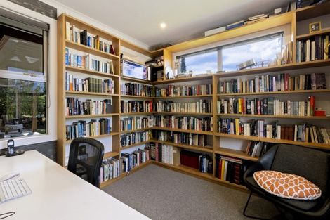 Photo of property in 45 Domain Road, Bannockburn, Cromwell, 9384