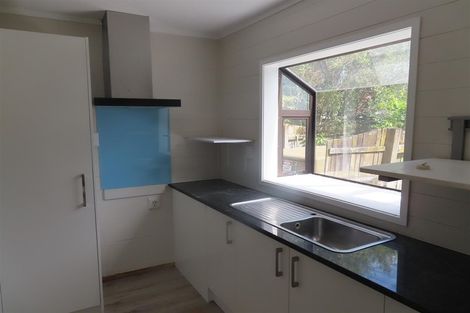 Photo of property in 187 Pigeon Mountain Road, Half Moon Bay, Auckland, 2012