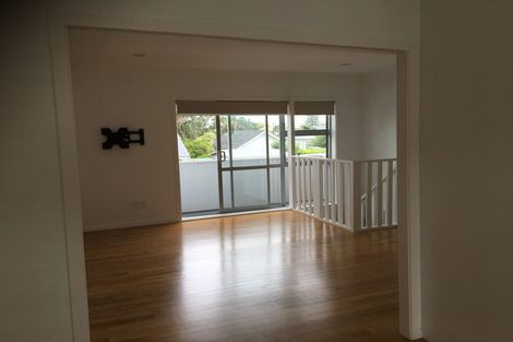 Photo of property in 1/15 Wairiki Road, Mount Eden, Auckland, 1024