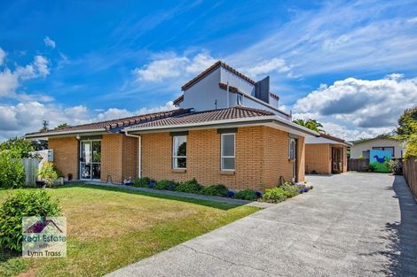 Photo of property in 16 Cypress Gardens Place, Onerahi, Whangarei, 0110