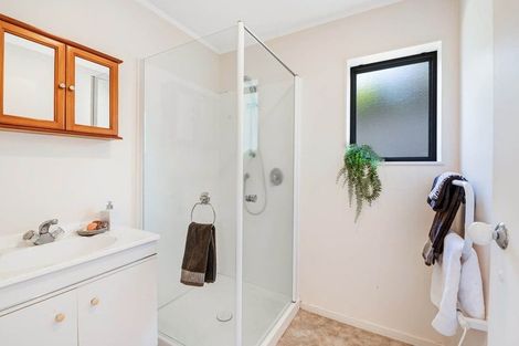 Photo of property in 22 Snells Beach Road, Snells Beach, 0920