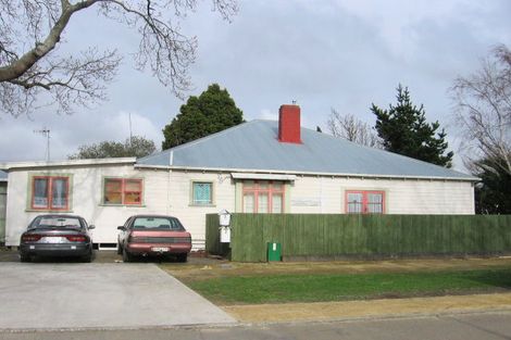 Photo of property in 4 Rolleston Street, Hokowhitu, Palmerston North, 4410