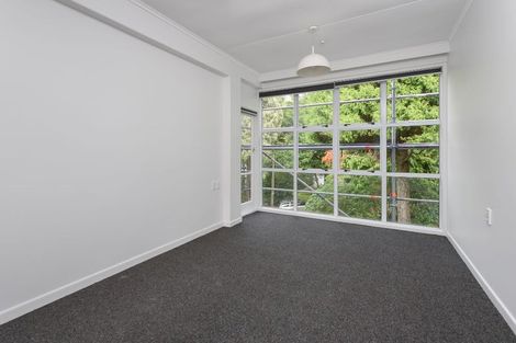 Photo of property in 146 Glenmore Street, Northland, Wellington, 6012