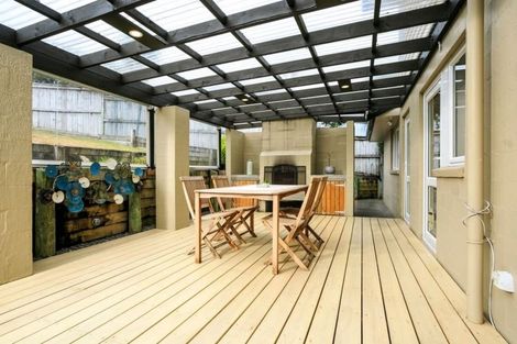 Photo of property in 51 Kittiwake Drive, Schnapper Rock, Auckland, 0632