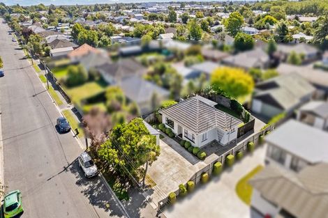 Photo of property in 67 Coopers Road, Dallington, Christchurch, 8061