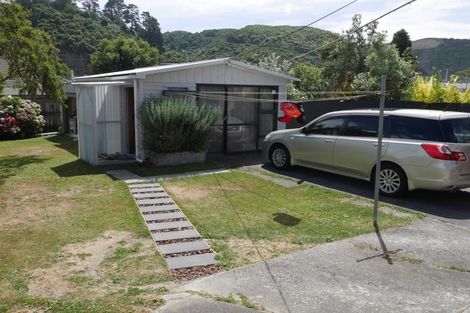 Photo of property in 51 Compton Crescent, Taita, Lower Hutt, 5011