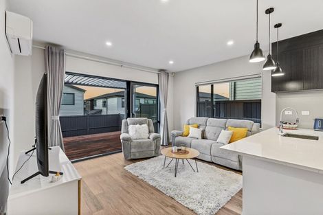 Photo of property in 17 Gecko Road, Hobsonville, Auckland, 0616