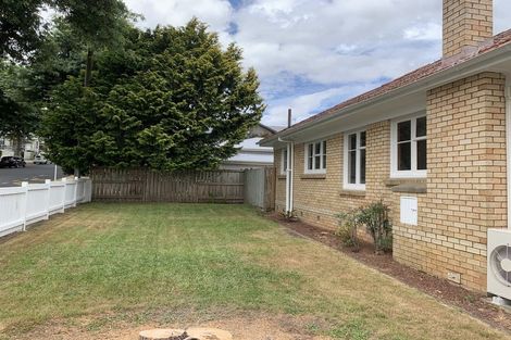 Photo of property in 124 Macfarlane Street, Hamilton East, Hamilton, 3216
