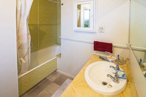 Photo of property in 228 Chapel Street, Solway, Masterton, 5810