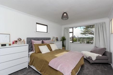 Photo of property in 65 Tarahua Road, Welbourn, New Plymouth, 4310