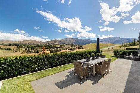 Photo of property in 92 Threepwood Road, Lake Hayes, Queenstown, 9371