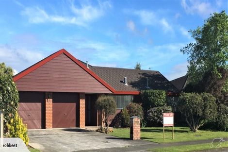 Photo of property in 8 Easton Way, Levin, 5510