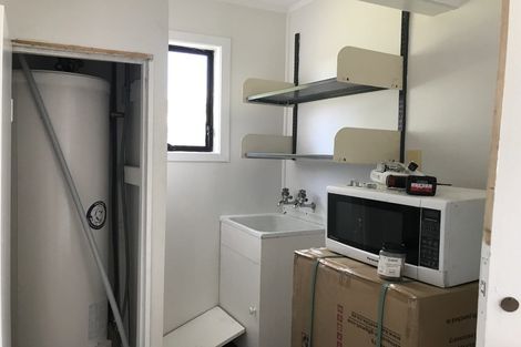 Photo of property in 47 Flat Bush Road, Clover Park, Auckland, 2023