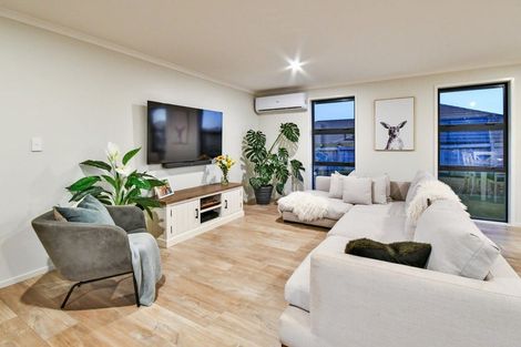 Photo of property in 24 Calder Crescent, Pokeno, 2402