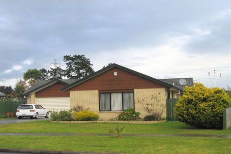 Photo of property in 12 Davington Way, Burswood, Auckland, 2013