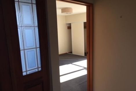 Photo of property in 2/144a Yaldhurst Road, Sockburn, Christchurch, 8042